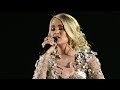 Carrie Underwood Gets Choked Up During Emotional Musical Tribute to Las Vegas Shooting Victims