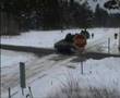 CV90 krockar NÄSTAN med lastbil.