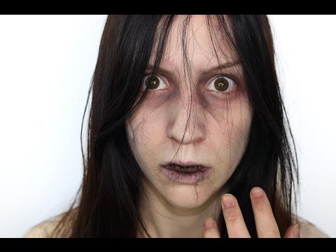 Maquillage d'Halloween : petite fille possédée