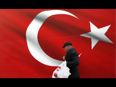 Türkei: Kommunalwahl - Schüsse im Wahllokal, z ...
