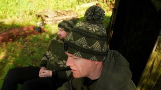 Видео: Коледен пуловер за риболов Fox Festive Jumper