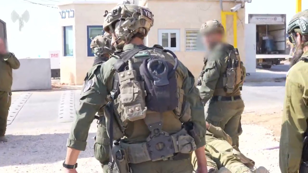 תיעוד של כוחות אגף הטכנולוגיה והלוגיסטיקה בתרגיל הדו אוגדתי בפיקוד המרכז