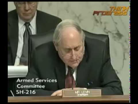 Amerikaanse oud generaal zapt vast weg bij Gay Army YouTube Preview Image