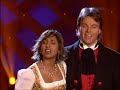 belsy & rudi giovannini - salve regina 2007
der gr��te erfolg seiner karriere gelang ihm 2006, als er in begleitung von belsy 

und des coro monti pallidi in m�nchen mit dem lied salve regina den vierten sieg 

s�dtitrols bzw. dritten sieg in folge beim grand prix der volksmusik einfuhr

die abendglocken von st.magdalena
sie rufen leise zum stillen gebet

sie sind musik f�r das herz k�nig laurins
wenn er verliebt durch sein k�nigreich geht
die abendglocken sie l�uten so friedlich
der rosengarten im abendrot gl�ht

ich bete zu gott und maria
erhalt uns das leuchten der berge
lass abends die rosen erbl�hen
erhalt uns die gletscher, das ewige eis

salve regina der dolomiten
breit deinen mantel �ber das land
ave maria besch�tze die bergwelt
die bergseen, die gletscher
das ewige eis.

madonna de monti
proteggi di ghaccial

erhalt uns die gletscher
das ewige eis

das ewige eis.