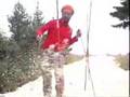 Stefan och Krister - Birger åker skidor på sågspån