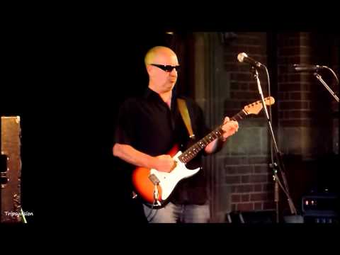 bushey - Recorded at Bushey Blues Festival on Sunday 20th October, 2013 Marcus Lazarus - guitars and vocals Jonathan Pagden - bass Chris Greer - keyboards Liam James ...