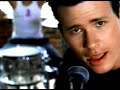 blink 182 : all the small things + lyrics!