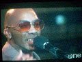 Rahsaan performing on Baisden After Dark
