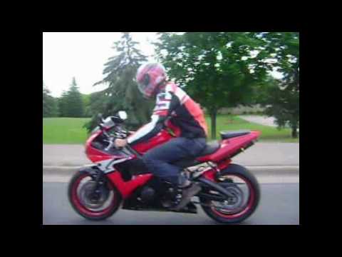 R6 Wheelie