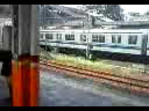 20050系発車と野田線8000系発車と30000系発車 (200808190921.3gp) - Fri Aug 22 03:09:19 2008