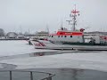 Winter an der Ostsee *Eisbrechen* im Yachthafen Kühlungsborn 1