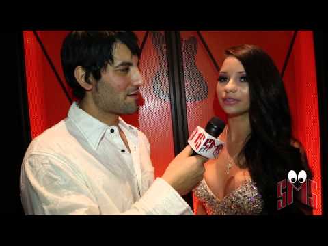 Raven Bay Flashes Camera and Talks Dirty Interview - YouTube