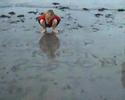 DE VERMAARDE STRANDSCENE - GEERT & ZIJN ZUSTERS