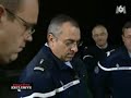 http://www.forum-transports.com - enqu�te exclusive ( bernard de la villardi�re ) - routiers : les transports de tous les dangers. - - en vingt ans, le volume de marchandises transport�es par la route a doubl� en france, le nombre de poids lourds a logiquement suivi cette courbe ascendante. le m�tier de chauffeur routier s'en est trouv� complexifi�. risques d'accidents, vols dans les remorques, trajets �puisants : la vie du routier n'est pas facile. http://www.forum-transports.com -