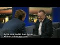 Stephen Elop, CEO de Nokia, estampa un iPhone contra el suelo en la TV finlandesa Thumbnail