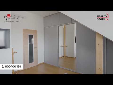 Video Rodinný dům s bazénem