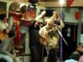 videos de 2008-12-18 Cangas con SCI - Jorge y Osvaldo cantando con la Bota!