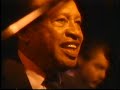 priceless footage from live broadcast with broadcasting legend al jazzbeaux collins and the late great lionel hampton *as heard on jon hammond's tv show and radio show hammondcast, as lionel gets his vibraphone set up and jazzbeaux adlibs in his classic style as it is being broadcasted live. finally lionel begins playing and all-star ensemble join in, including: ronnie cuber, john hicks, dave fink, tom harrell, urbie green and more. from jon hammond's personal archive. *more info: http://www.hammondcast.com c)2006 jon hammond international, inc.usa 

*tags: lionel hampton, al jazzbeaux collins, john hicks, jon hammond, urbie green, hammondcast, ronnie cuber, dave fink, jazz, wnew, radio, kycy, kyou, mctv, time warner, jon hammond show, arthur prysock, panama francis, vibraphone, vibes, woody herman
