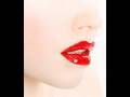 Extreme-lip-injectio