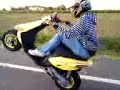 perche truccare il motorino quando ci si puo divertire lasciandolo tutto originale????