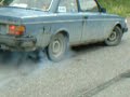 Volvo 240 - 1981 - Burning Rubber