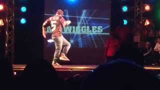 Mr. Wiggles – GROOVE LINE 2014
