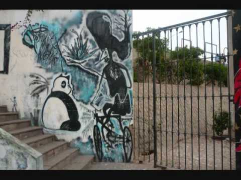 Barranco es un lienzo gigante para los graffiteros