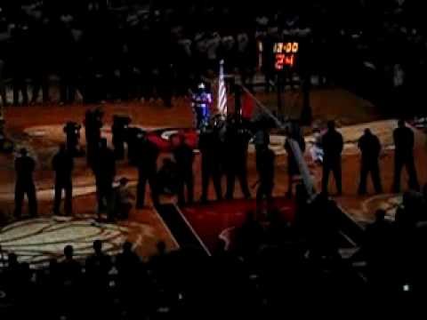 Memphis Grizzlies '04 Playoffs - Issac Hayes National Anthem