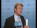 french foreign minister bernard kouchner totally snapped when asked by a brown journalist about his policy in the middle east and iran's nuclear dossier. he attacked the journalist ridiculing what he described as his 