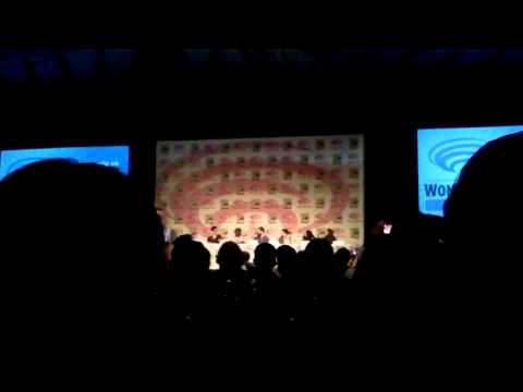 GIANT WOMEN VS