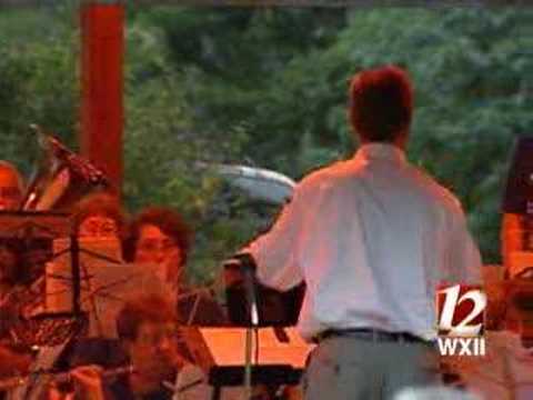 Maestro Cameron Kent