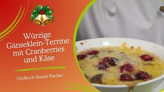 Würzfleisch aus Gänseklein mit Cranberrys und Käse überbacken