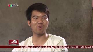 Kinh hoàng chứng kiến công nghệ chế biến bate, xúc xích bẩn