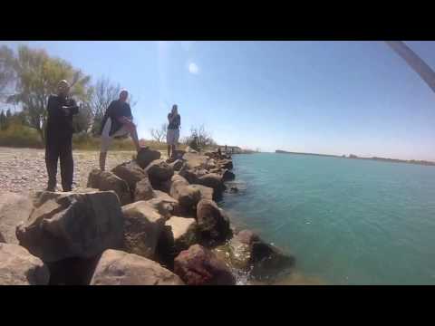 mackintoshes - Just landing a Quinnat for a guy.