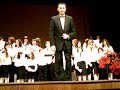 concierto navidad  coro de voces blancas de tarazona madre en la puerta hay un ni�o