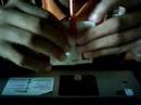 banconota trafitta da una matita e ricostruita banconota trafitta da una matita e ricostruita
