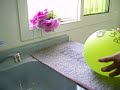 Static Electricity Detection by Water Static Electricity Detection by Water