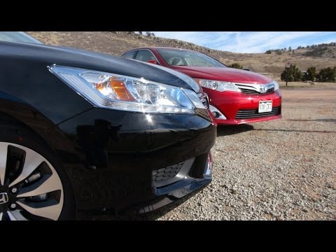2014 Honda Accord vs Toyota Camry 0-60 MPH Hybrid Matchup Review 2014 Honda Accord vs Toyota Camry 0-60 MPH Hybrid Matchup Review