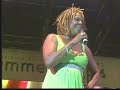 thelma houston sings a rendition of 