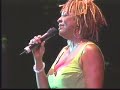 thelma houston sings a rendition of 