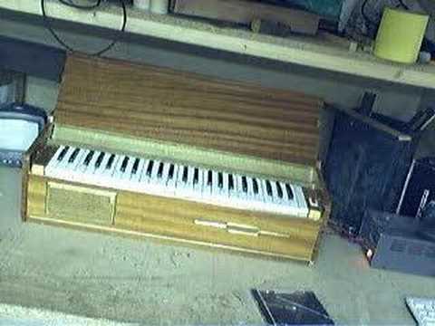 Reed organ 2