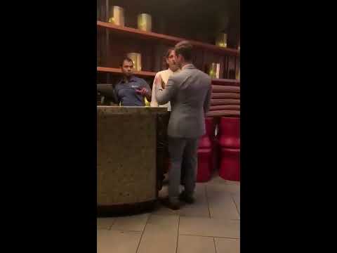 Akcja w hotelu! Facet wystartował do pracownika i przegrał…