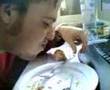 videos de Freak with Mozarella Burger