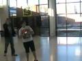 videos de #4 Bron Helton Playing Catch.wmv