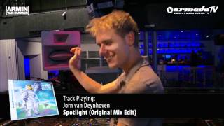 Armin van Buuren - Universal Religion Chapter 5: Jorn van Deynhoven - Spotlight (Original Mix)