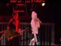 Avril Lavigne - TBDT live in TORONTO (intro+Sk8er boi)