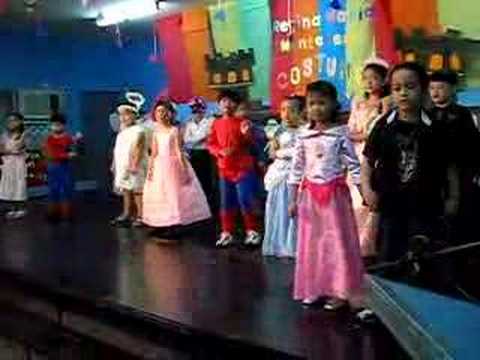 Regina Maria Montessori Video 22