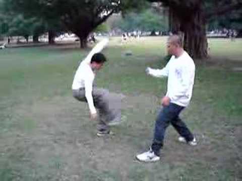 Bajiquan application demonstrated by  student.Ȭ�˷�����--��������