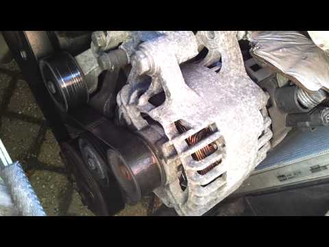 Where is the Alternator in a Peugeot 307 01 07