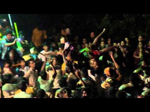 Handi Fut Gayi - Finally